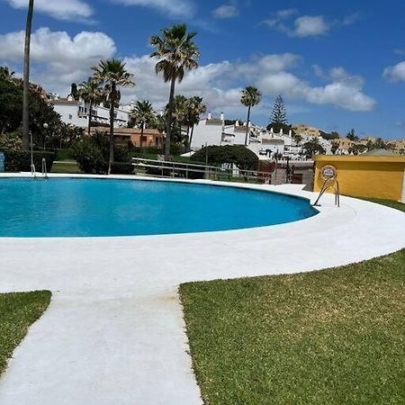 Sitio de Calahonda Appartement Aan Boulevard En Zwembad المظهر الخارجي الصورة