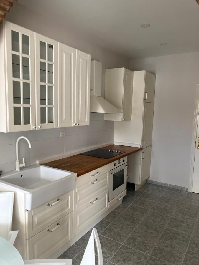 Sitio de Calahonda Appartement Aan Boulevard En Zwembad المظهر الخارجي الصورة